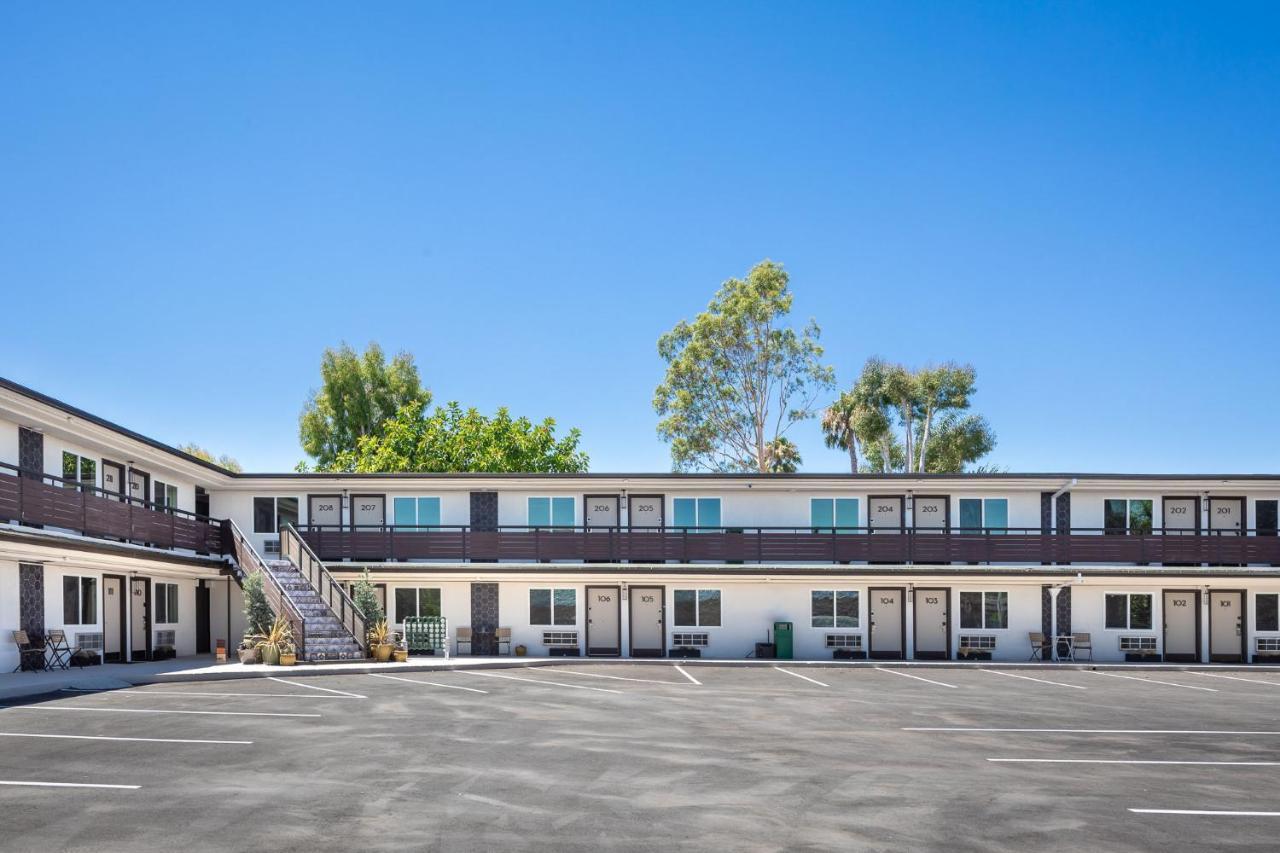 California Inn Анахайм Екстериор снимка